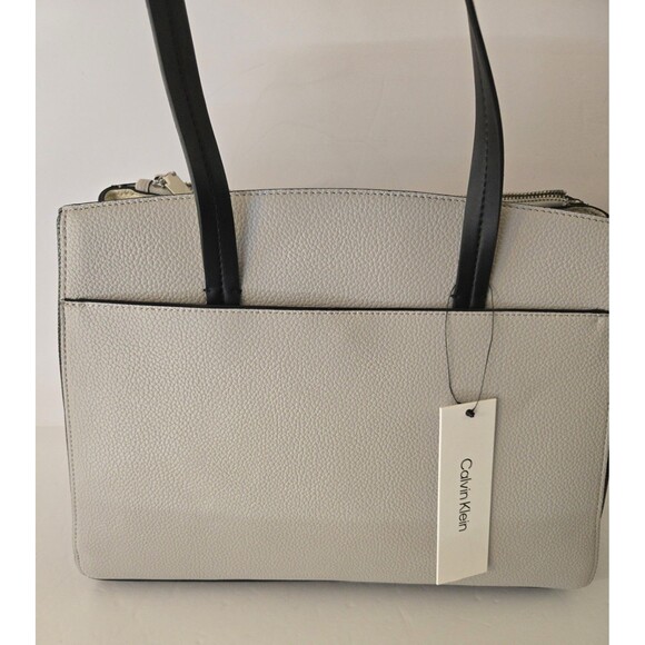 Calvin Klein Women's Hadley Tote Bag 2 in 1 Vegan Leather 5 Pockets Black/White - Picture 2 of 11